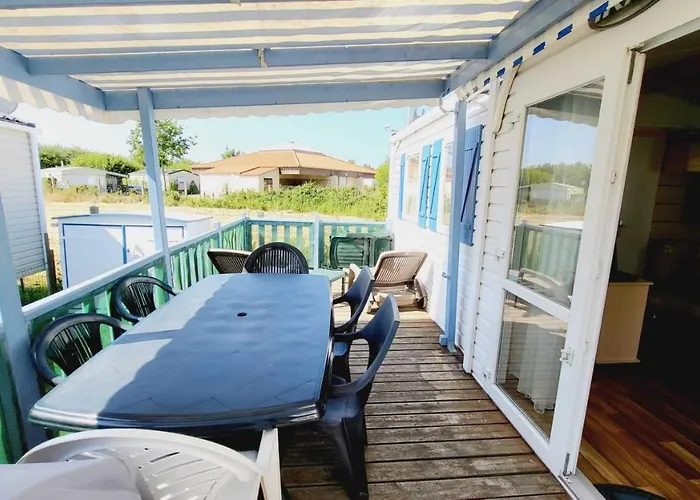 Le Costa Gloria - 400m De La - Sud Nantes De La Prairie