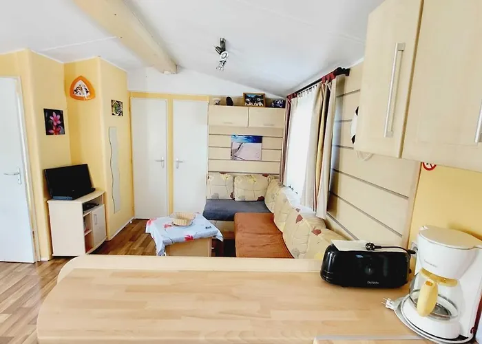 Le Costa Gloria - 400m De La - Sud Nantes De La Prairie *